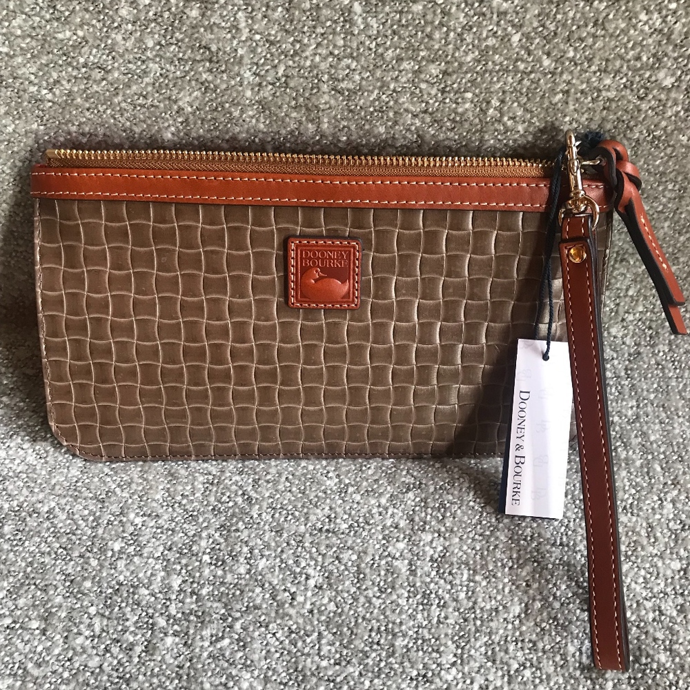 Dooney & Bourke Clutch